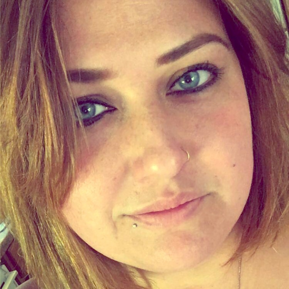 Meet your Posher, Daniella